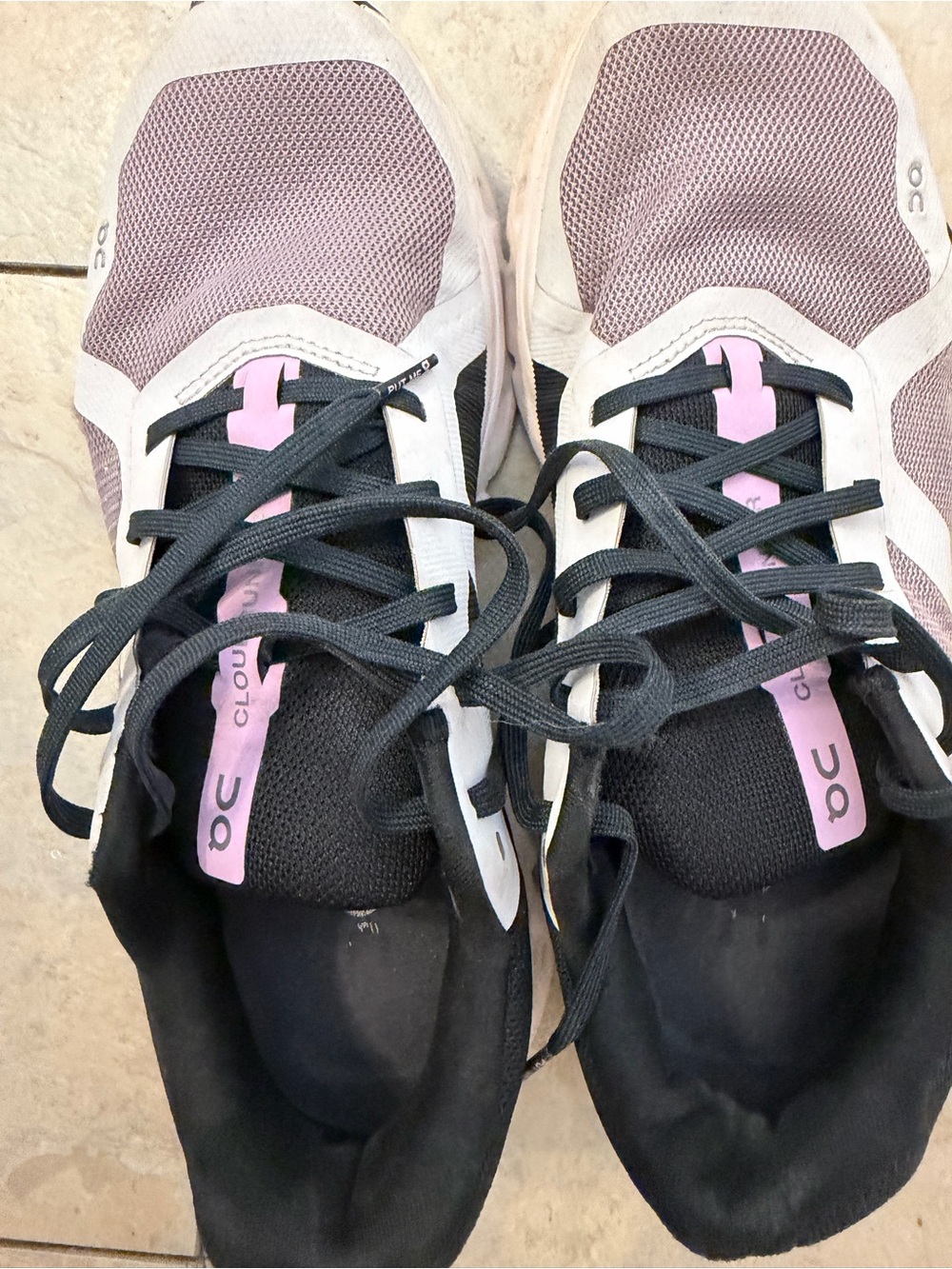 On Running Women's Sneakers in White, Black & Lavender - Picture 5 of 7